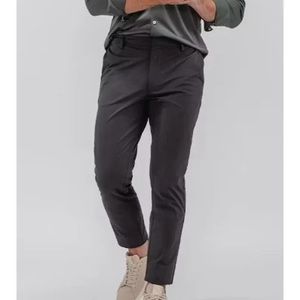 Ministry of Supply Men's Kinetic Tapered Pant Charcoal Gray